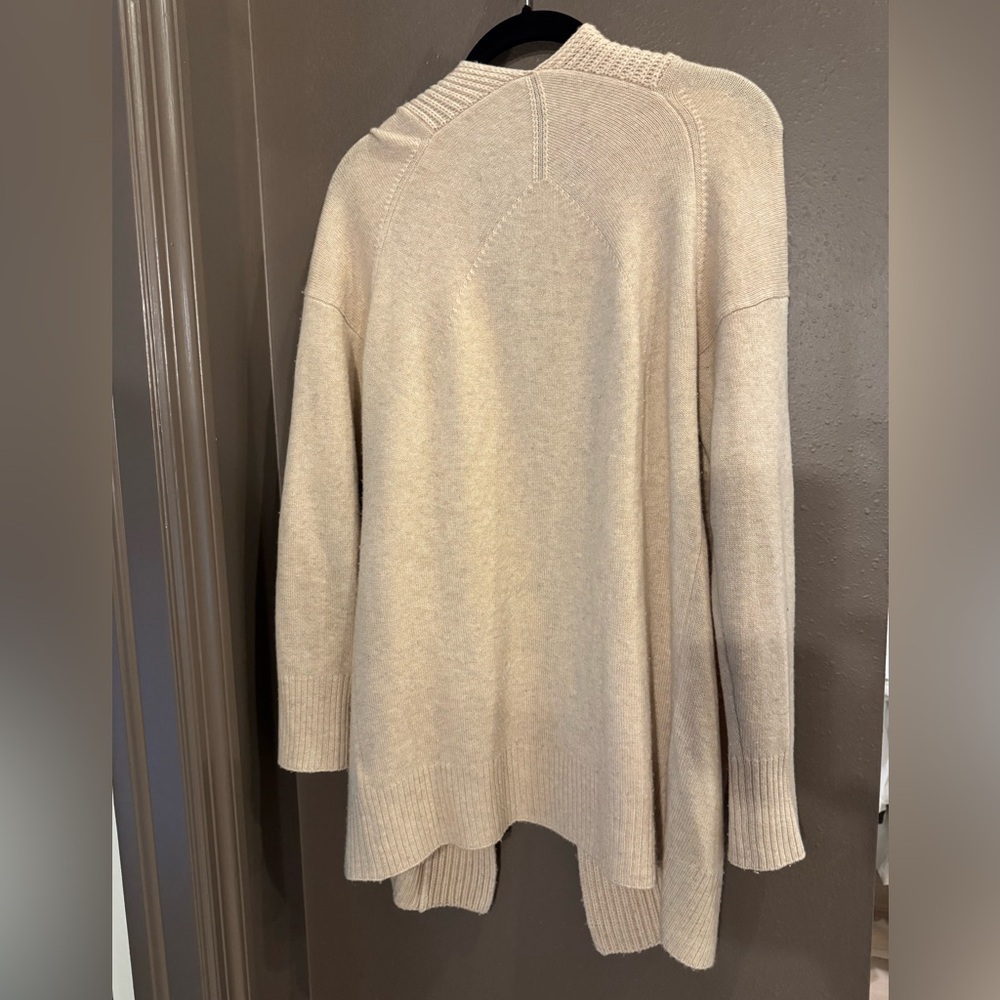 Vince Ribbed Placket Cardigan - Picture 4 of 6